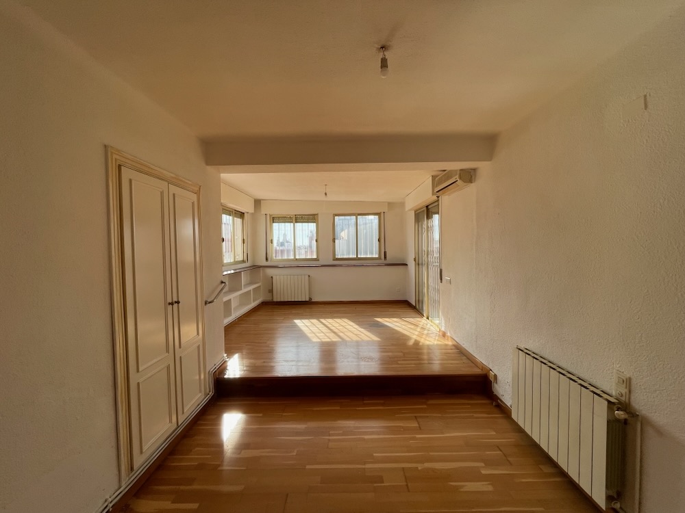 Property 2505 - Image 19